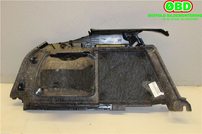 Bagasjerom teppe/gulvplate til Audi A4, Allroad 2016-->> (Type II) (B9) (B9) (AUDI|8W9863880J|8W9863880H)