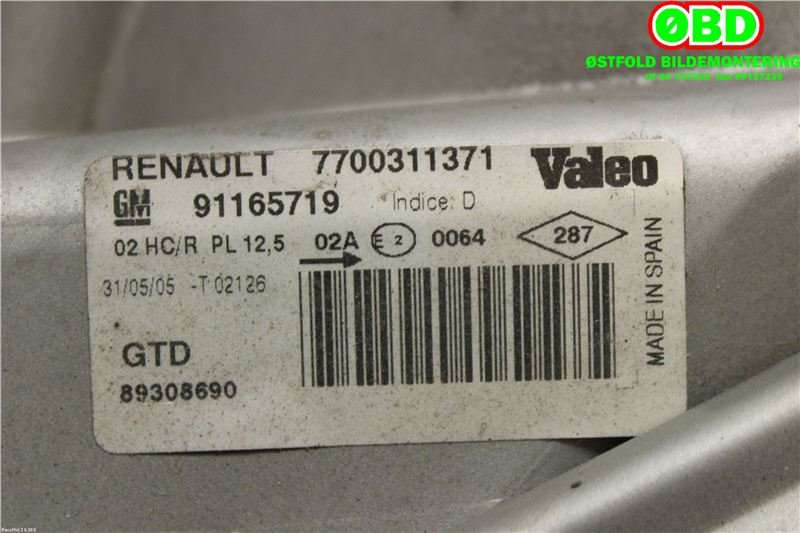 Frontlykt venstre halogen til Nissan Primastar 2001-2006  (NISSAN|2606000QAE||7700311371)