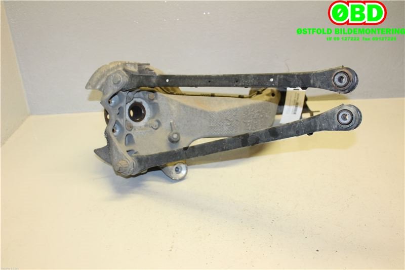 Hjulspindel venstre bak til Mini Countryman 2010-2016 (R60) (R60) (MINI|33 32 9 805 657|)