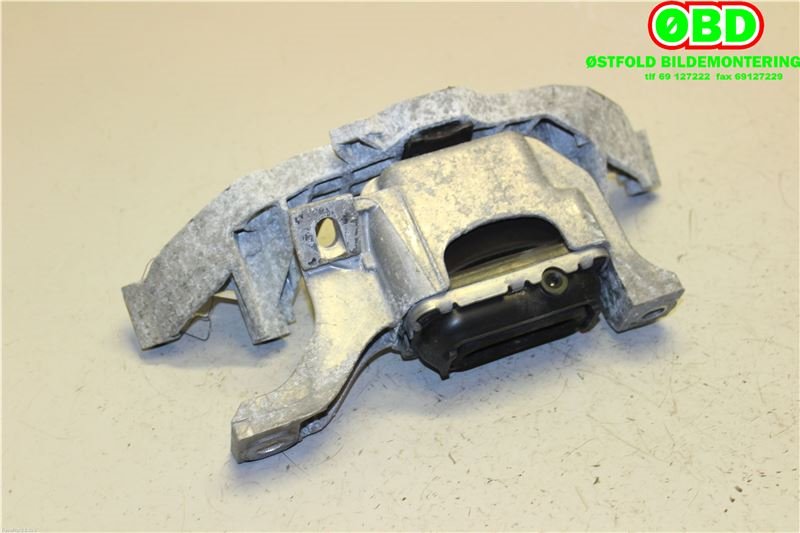 Motorfeste til Mini Countryman 2010-2016 (R60) (R60) (MINI|22 11 6 782 374||6782374)