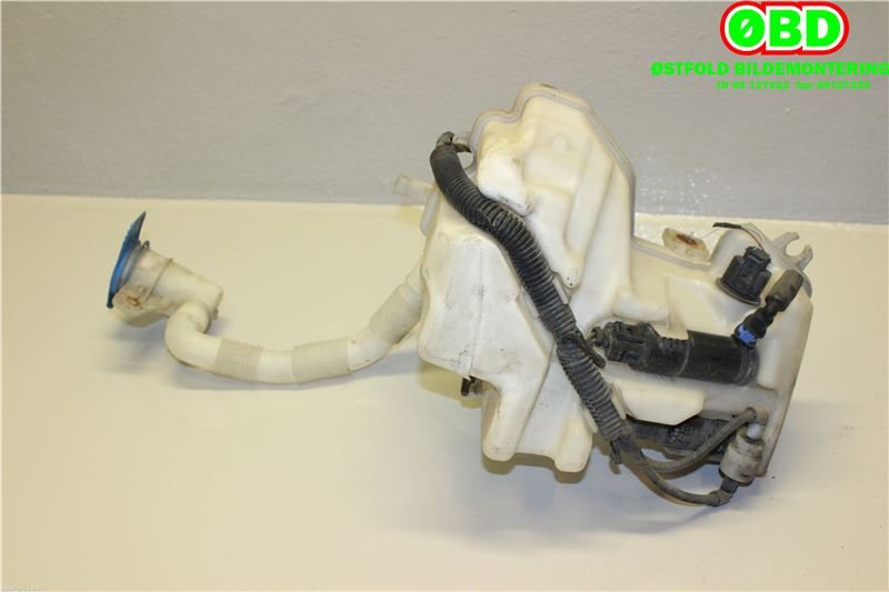 Spylertank til Škoda Octavia 2009-2013 (Type II, Fase 2) (SKODA|3T0 955 453|)