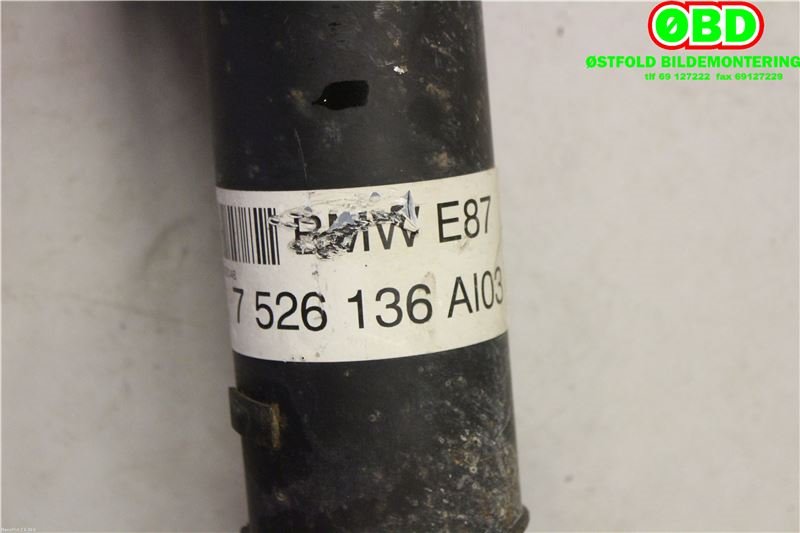 Mellomaksel til BMW 1-Serie 2004-2011 (E81/E82/E87/E88) (E81/E82/E87/E88) (BMW|26117526136||752136)