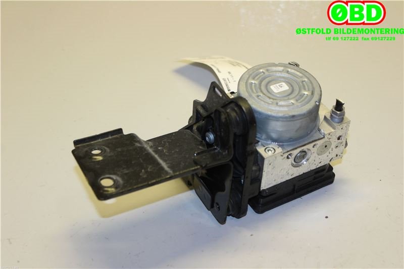 ABS sentral til VW Passat 2015-2019 (Fase 1) (B8) (B8) (VOLKSWAGEN|3Q0 614 517 AF||5Q0614517BL)