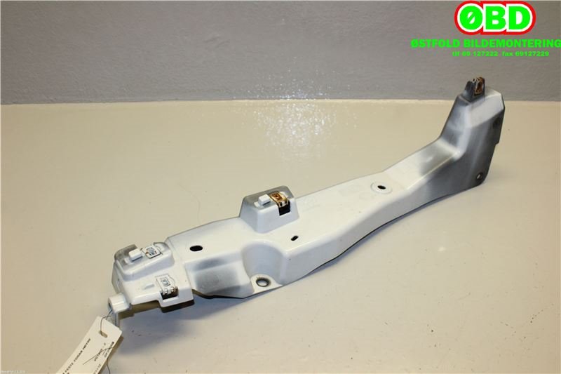 Diverse deler til Mercedes Citan 2012-2021 (W415) (W415) (MERCEDES|A 415 881 01 14||631222162R)