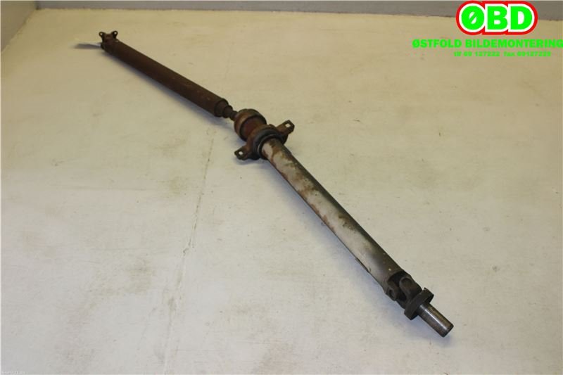 Mellomaksel til Toyota RAV4 2000-2006 (Type II)  (TOYOTA|3710042060|)