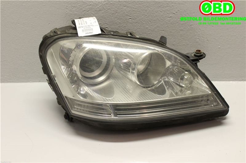Frontlykt høyre halogen til Mercedes ML 2005-2011 (W164) (W164) (MERCEDES|A 164 820 48 61|)