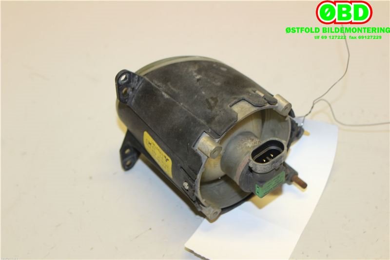 Tåkelykt venstre foran til Mitsubishi Colt 2004-2008 (Type VII, Fase 1)  (MITSUBISHI|MN186265|MR957361|0305069001)
