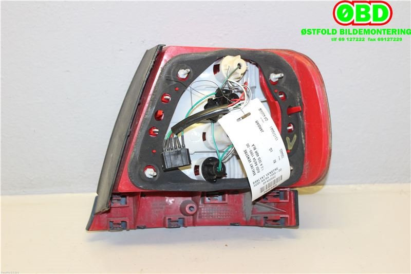 Baklykt venstre til Audi A4 1999-2001 (Type I, Fase 2) (B5) (B5) (AUDI|)