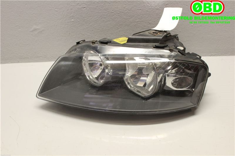Frontlykt venstre halogen til Audi A3 2003-2008 (Type II, Fase 1) (AUDI|8P0 941 003 K|)