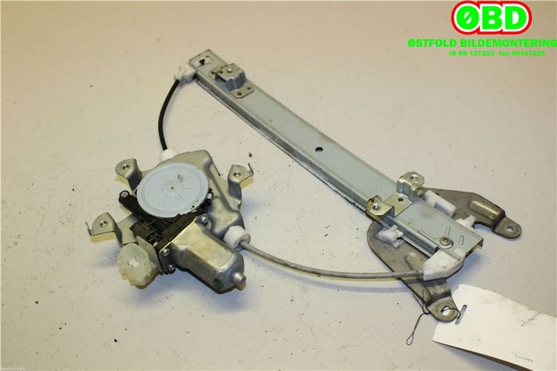 Ruteheis venstre bak til Nissan X-Trail 2007-2014 (T31) (T31) (NISSAN|82721JG00A|82731JG00A|)