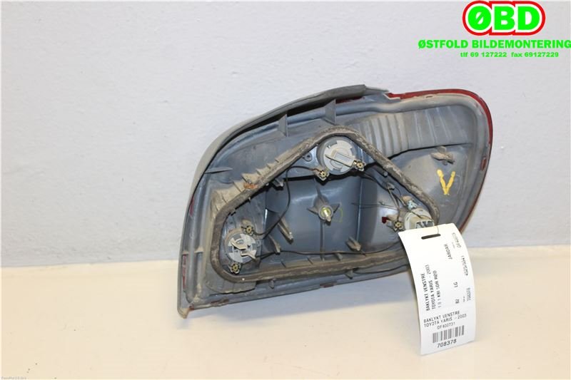Baklykt venstre til Toyota Yaris 1999-2003 (Type I, Fase 1) (TOYOTA|8156052130|)
