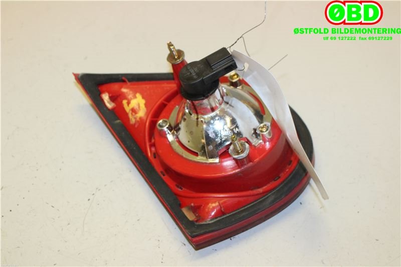 Baklykt høyre indre til VW Golf V, Combi 2003-2008  (VOLKSWAGEN|1K6 945 094 E|)