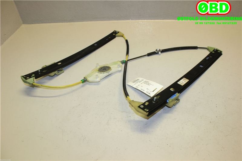Ruteheis til Audi A8, 2010-2013 (Type III, Fase 1)  (AUDI|4H0 837 462 A)