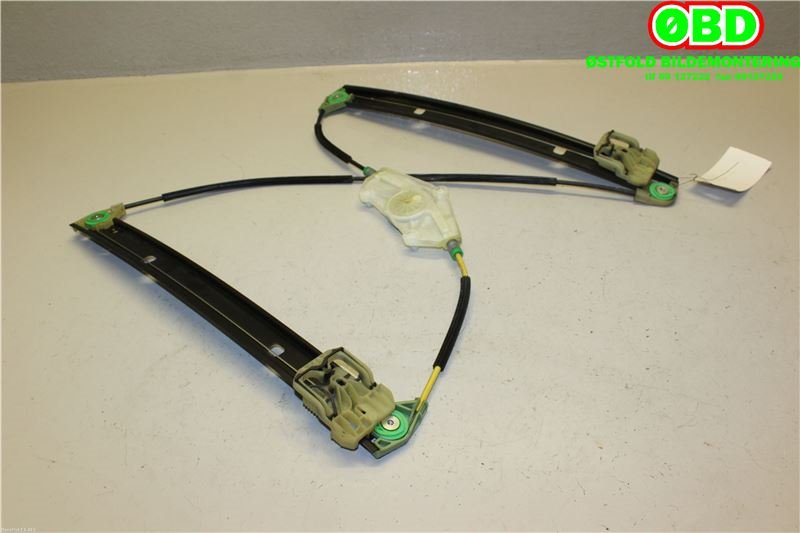 Ruteheis til Audi A8 2010-2013 (Type III, Fase 1) (AUDI|4H0 839 462 B|4H0 839 462 C|)