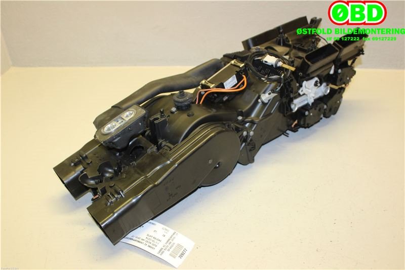 Varmeapparat motor til Audi A8, 2010-2013 (Type III, Fase 1)  (AUDI|4H0 820 329 C)