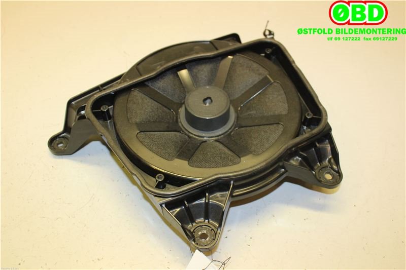 Bilstereo diverse til Audi A8, 2010-2013 (Type III, Fase 1)  (AUDI|4H0 035 481 A)
