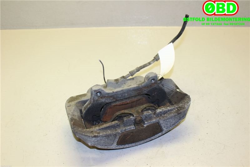 Bremsecaliper venstre foran til Audi A8, 2010-2013 (Type III, Fase 1)  (AUDI|4G0 615 123 B)