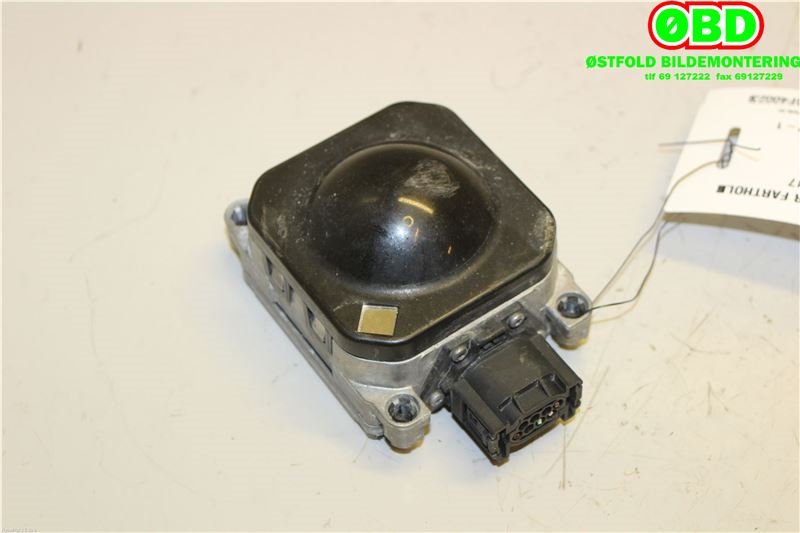 Sensor radar til Audi A8, 2010-2013 (Type III, Fase 1)  (AUDI|4H0 907 561 A)