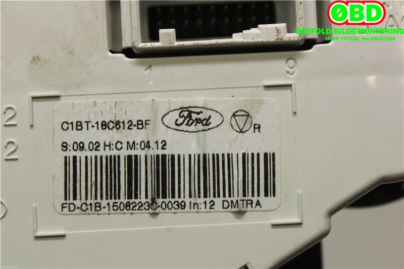Varmeapparat betjening til Ford Fiesta 2013-2017 (Type VI, Fase 2)  (FORD|1935901||C1BT18C612BF)
