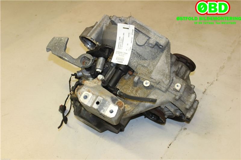 Girkasse manuell til VW Golf VII 2012-2017 (Fase 1)  (VOLKSWAGEN|0AH 300 042 T|0AH 300 042 TX|)