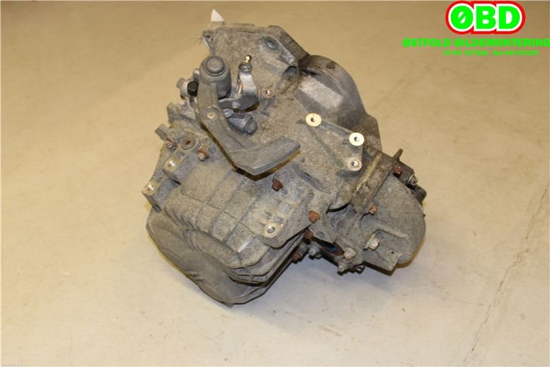 Girkasse manuell 6-trinn til Opel Corsa D 2006-2014  (OPEL|55559393|5700038|)