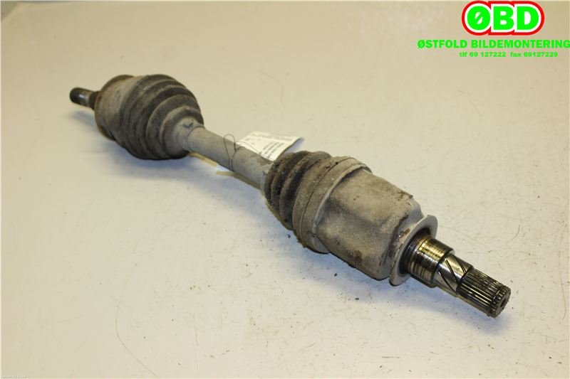 Drivaksel venstre foran til Nissan Navara 2005-2010 (Fase 1) (D40) (D40) (NISSAN|39100EB310|)