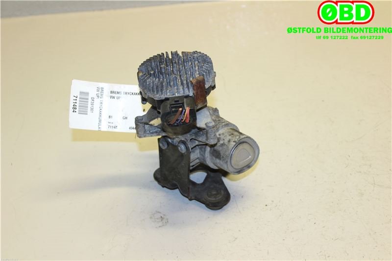 Bremsefordeler til VW E-Up 2013-2019  (VOLKSWAGEN|12E 614 307 B|12E 614 307 D|12E614307C)