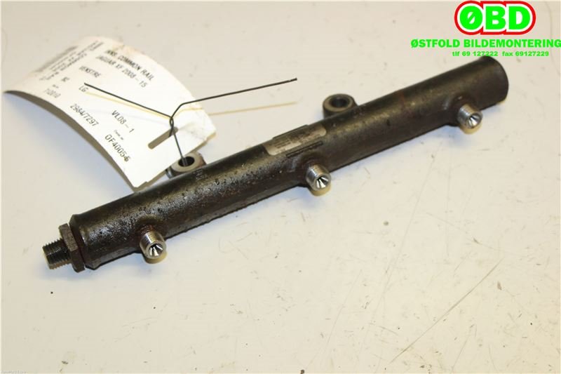 Dyseskinne (fuelrail) til Jaguar XF 2008-2015 (X250) (X250) (JAGUAR|JDE4062|A2C20001330|4R8Q9D280AC)