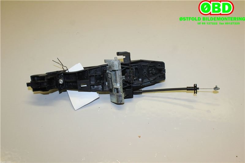 Dørhåndtak utv venstre bak til Land Rover Discovery 2009-2017 (Type IV)  (LAND-ROVER|LR019308|LR018298|)