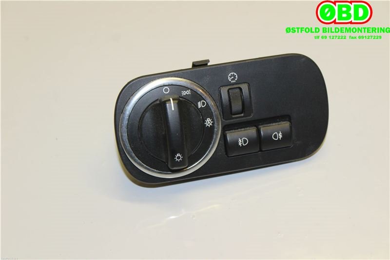 Bryter lys til Land Rover Discovery 2009-2017 (Type IV) (LAND-ROVER|LR010876||AH2213A024AB)