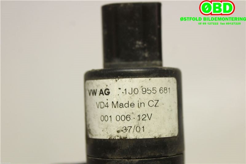 Spylerpumpe til VW Polo 2002-2005 (Type IV, Fase 1) (VOLKSWAGEN||1J0955681)