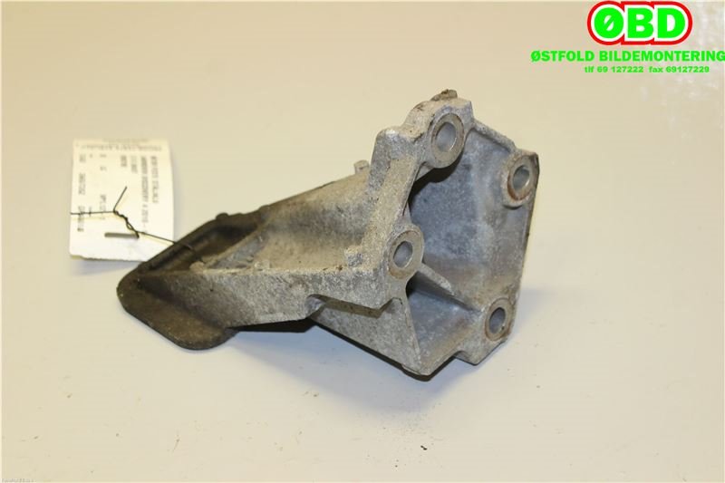 Motorfeste til Land Rover Discovery 2009-2017 (Type IV)  (LAND-ROVER|LR007802|LR074105|AH226061BA)