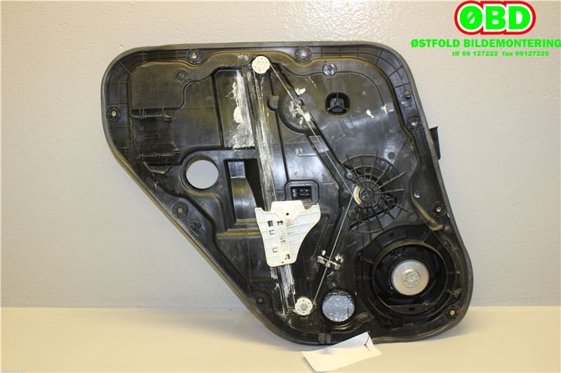 Ruteheis til Kia Soul 2014-2019 (Type II) (KIA|83481B2000|)
