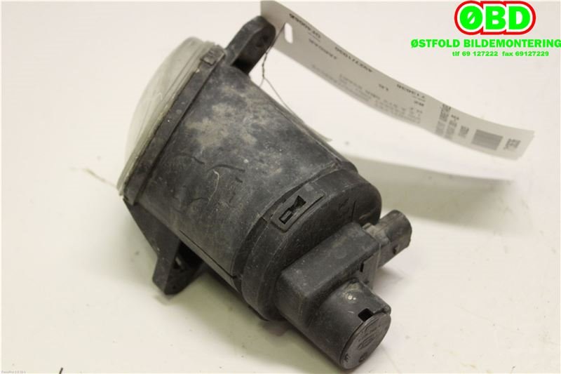 Tåkelykt høyre foran til VW Passat 2001-2005 (B5,3BG) (B5,3BG) (VOLKSWAGEN|3B7 941 700 A|)