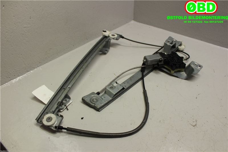 Ruteheis høyre foran til Renault Kangoo 2008-2021 (Type II)  (RENAULT|807207012R|)