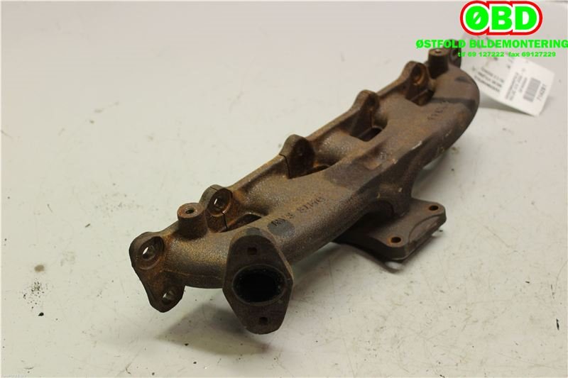 Manifold eksos til Volvo V70 2007-2013 (Type III, Fase 1)  (VOLVO|30757870|)