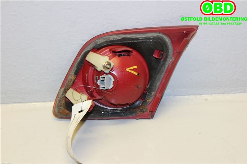 Baklykt venstre indre til Mazda 3 2003-2005 (Type I, Fase 1)  (MAZDA|BP4L513G0C|)