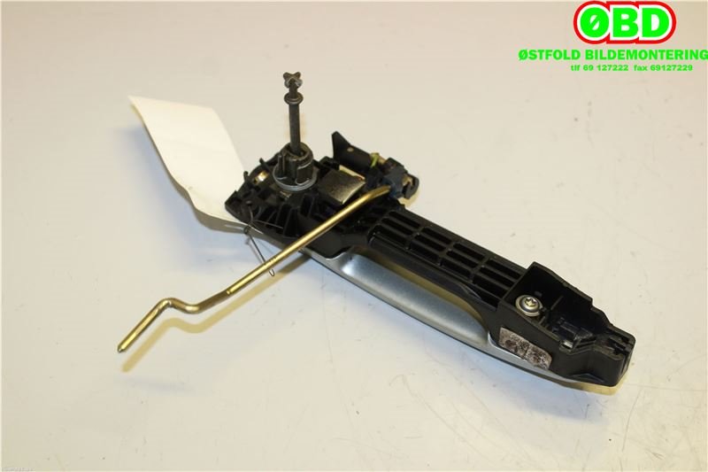 Dørhåndtak utv venstre foran til Toyota Avensis 2003-2008 (Type II) (TOYOTA|6921105903|6920205020|)