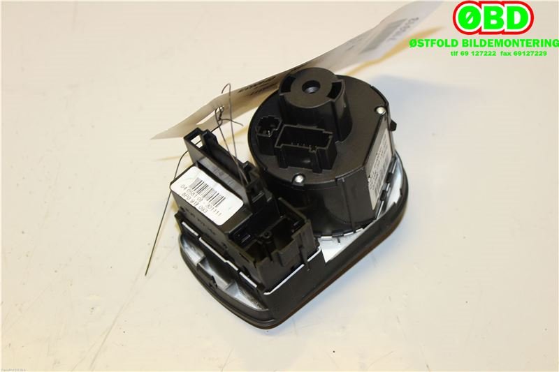 Bryter lys til Audi A1 2010-2014 (Type I, Fase 1)  (AUDI|8X1 941 531 AD||8X1941531AD)