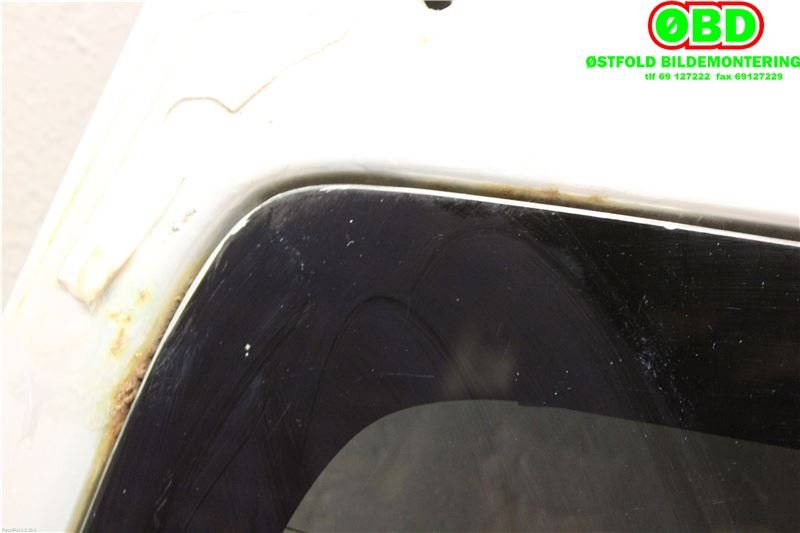 Bakluke til Mitsubishi Pajero 2000-2006 (Type III)  