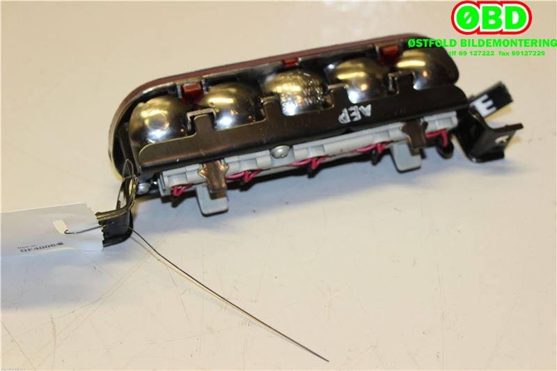 Baklykt bremselys bakrute til Kia Sorento 2003-2009 Type I  (KIA|927003E000|)