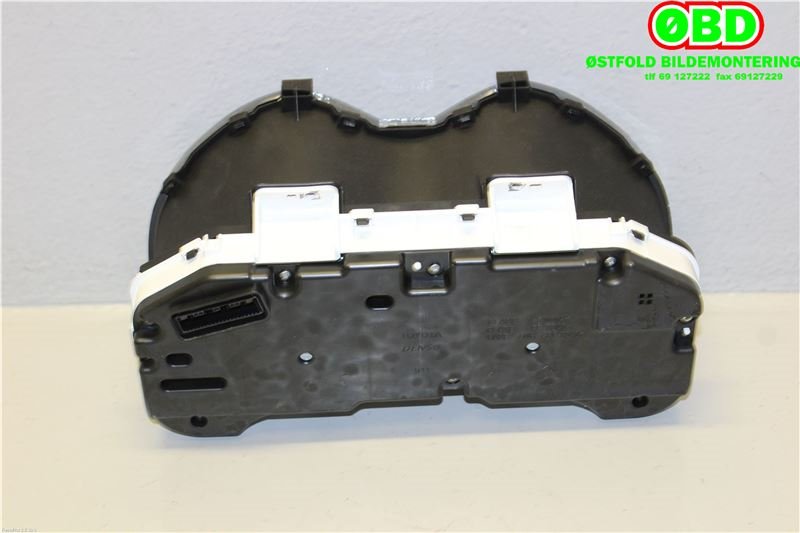 Instrumentpanel til Toyota Auris 2010-2012 (Type I, Fase 2)  (TOYOTA|838000ZN30|)