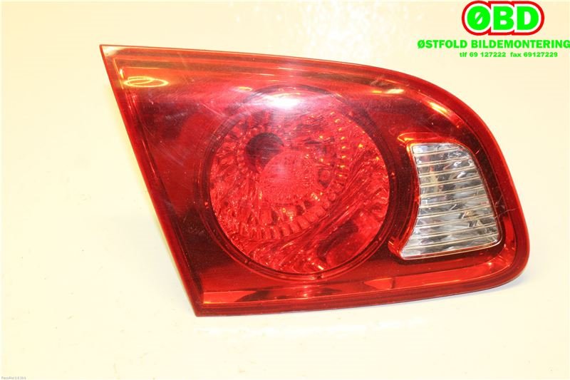 Baklykt venstre indre til Hyundai Santa Fe 2006-2009 (Type II, Fase 1)  (HYUNDAI|924052B040|)