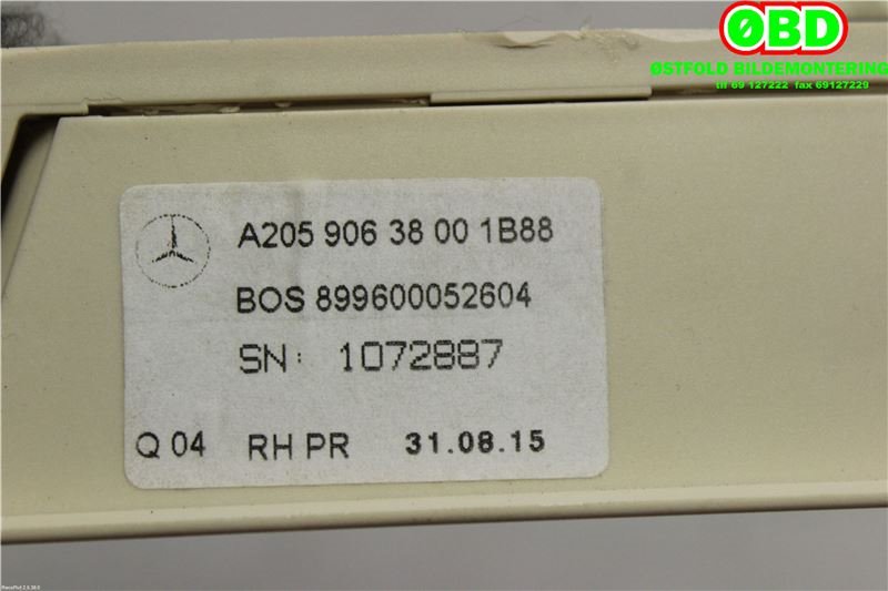 Bagasjerom rollon til Mercedes C-Klasse 2014-2018 (Fase 1) (W205) (W205) (MERCEDES|A 205 906 38 00|A 205 906 36 03|2059063800)