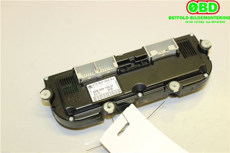 Varmeapparat betjening til Škoda Superb 2008-2015 (Type II) (SKODA|3T0 907 044 AJ||3T0907044AJ)