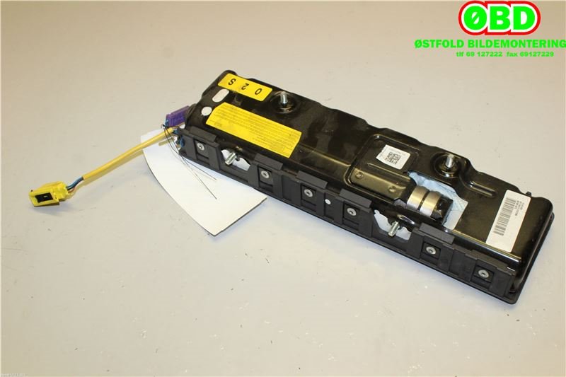 Airbag kne til Škoda Superb 2008-2015 (Type II)  (SKODA|3T1 880 841 A|3T1 880 841 C|)