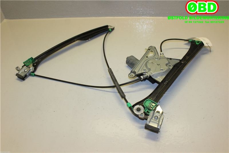 Ruteheis venstre foran til Audi A4 1999-2001 (Type I, Fase 2) (B5) (B5) (8D0837397D|)