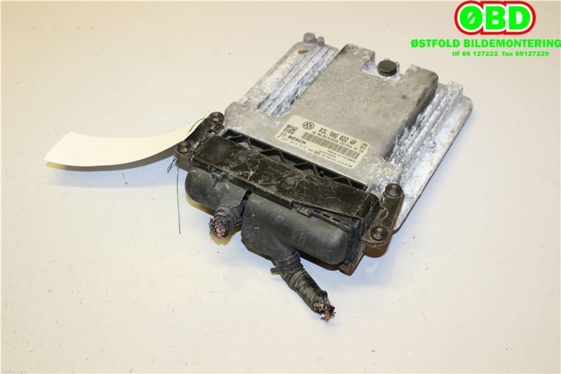 Styreenhet motor til Škoda Superb 2008-2015 (Type II) (SKODA|03L 906 022 AP|0281014615|03L906022AP)