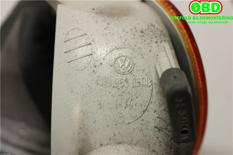 Blinklykt høyre til VW Polo 1994-1999 (Type III, Fase 1)  (VOLKSWAGEN|6N0 953 042 B|)
