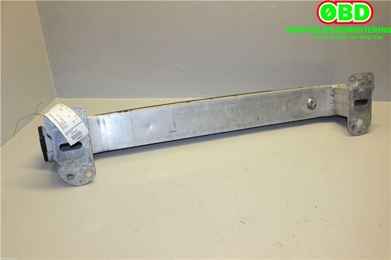 Støtfangerforsterkning foran til Fiat 500L (MPV) 2013-2015  (FIAT|51908252|)